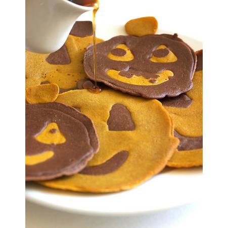 Blog 6495 Halloween pancake reference2